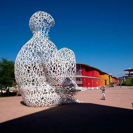 Lägenhet Moderno Nuevo Luminoso Wi-fi Plaza Del Pilar 2